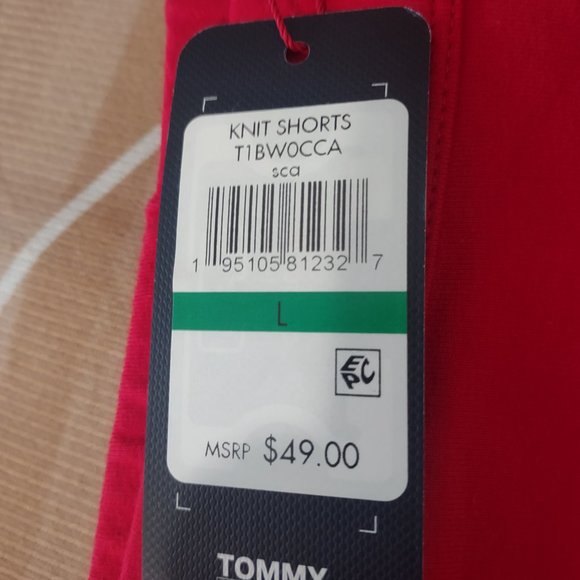 Short stretch Tommy Hilfiger size 12 - Picture 3 of 3